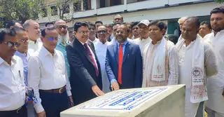 শিগগিরই ট্যুরিস্ট ভিসা চালু করা হবে: পাবনায় মনোজ কুমার